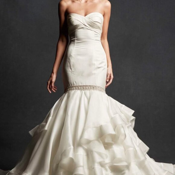 Isabelle Armstrong Kleinfields designer silk wedding dress - Picture 1 of 16